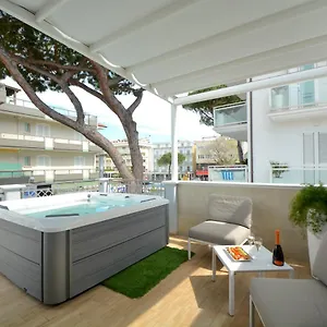 prime-blue-suite.riccione-hotels.org/